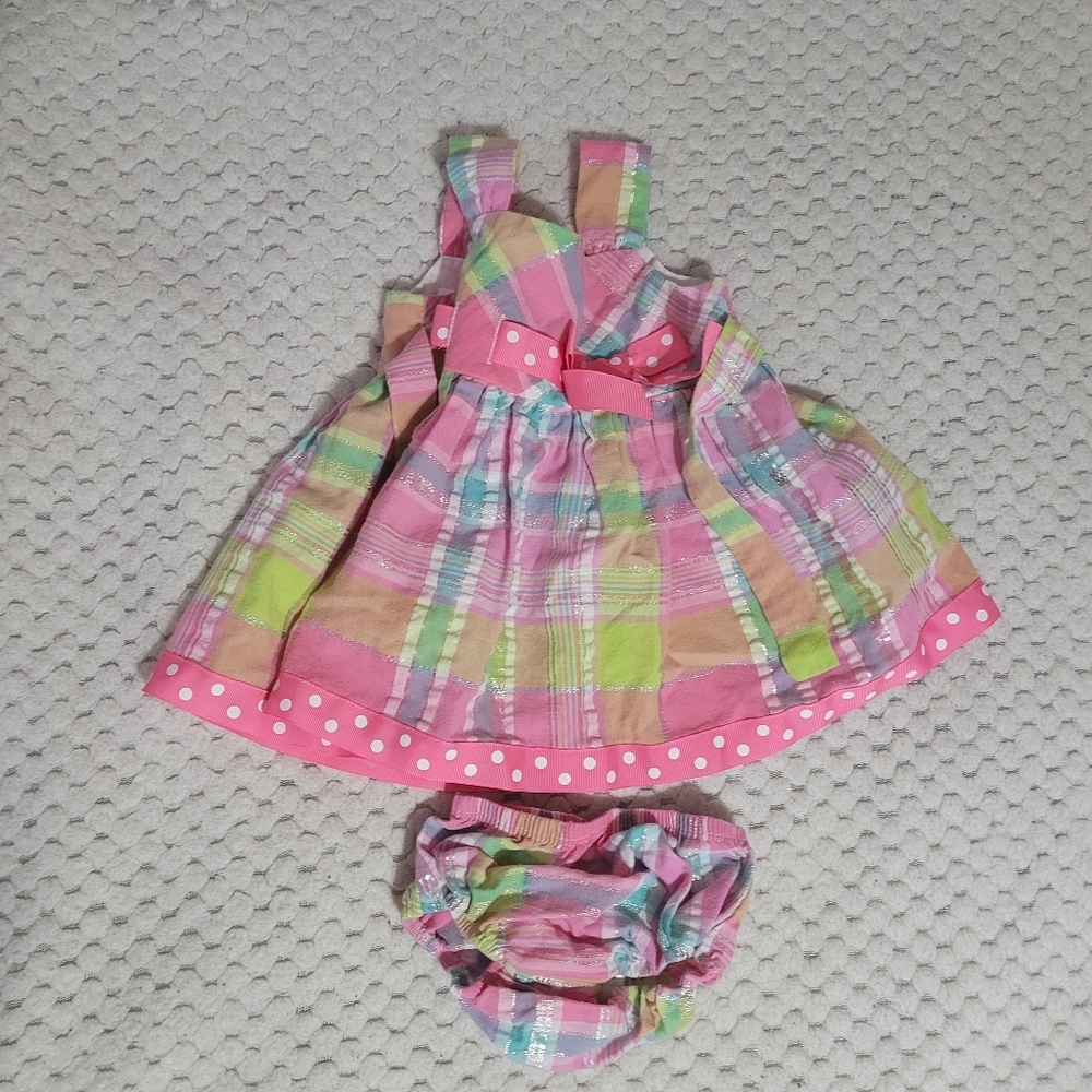 A casual Dress is like new